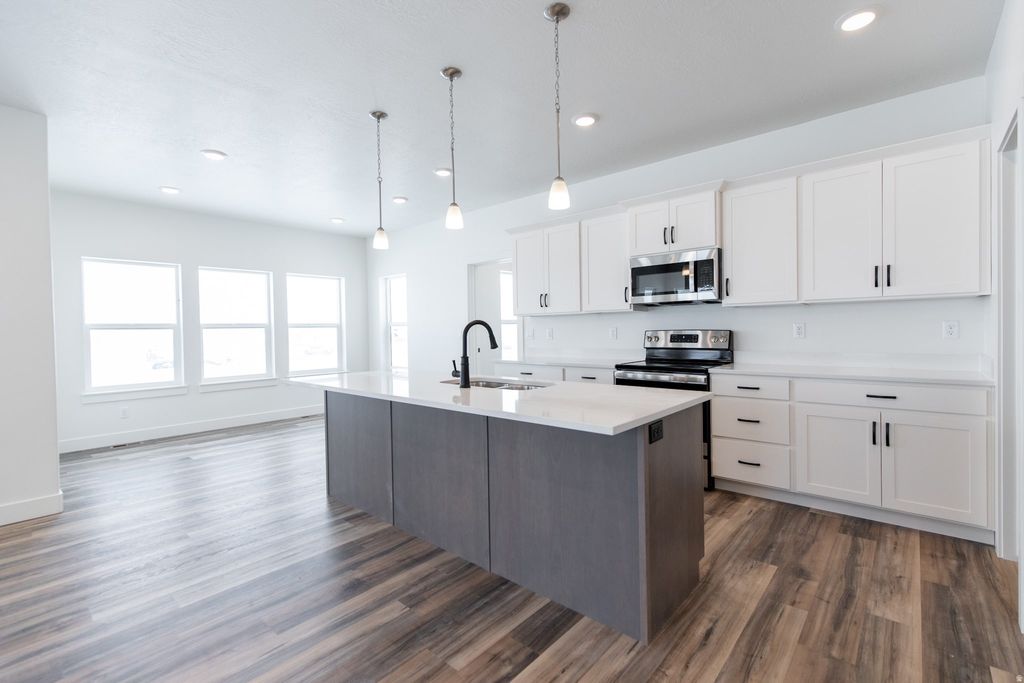 Photo of 691 E 2450 N, North Logan, UT 84341 (MLS # 2150766)