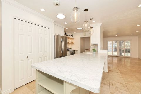 Tiny photo for 4143 S 635 E, Murray, UT 84107 (MLS # 2131394)