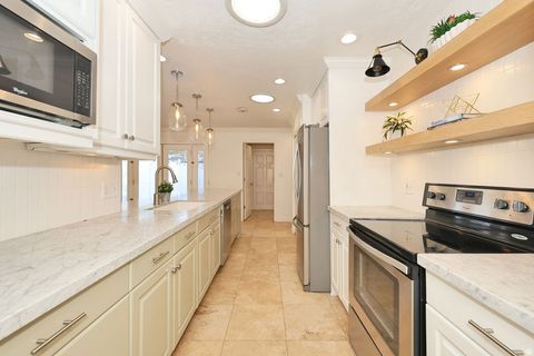 Tiny photo for 4143 S 635 E, Murray, UT 84107 (MLS # 2131394)