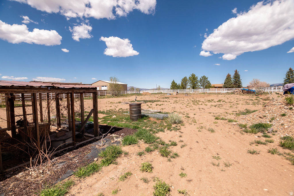 AMARAL RANCHES - Residential