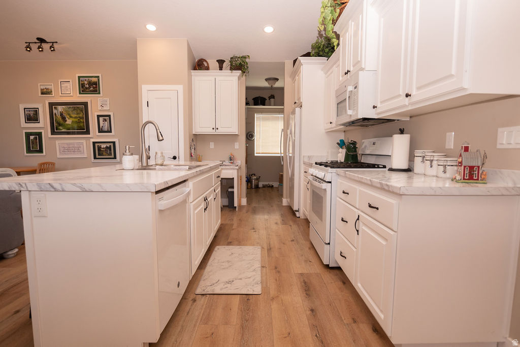 AMARAL RANCHES - Residential