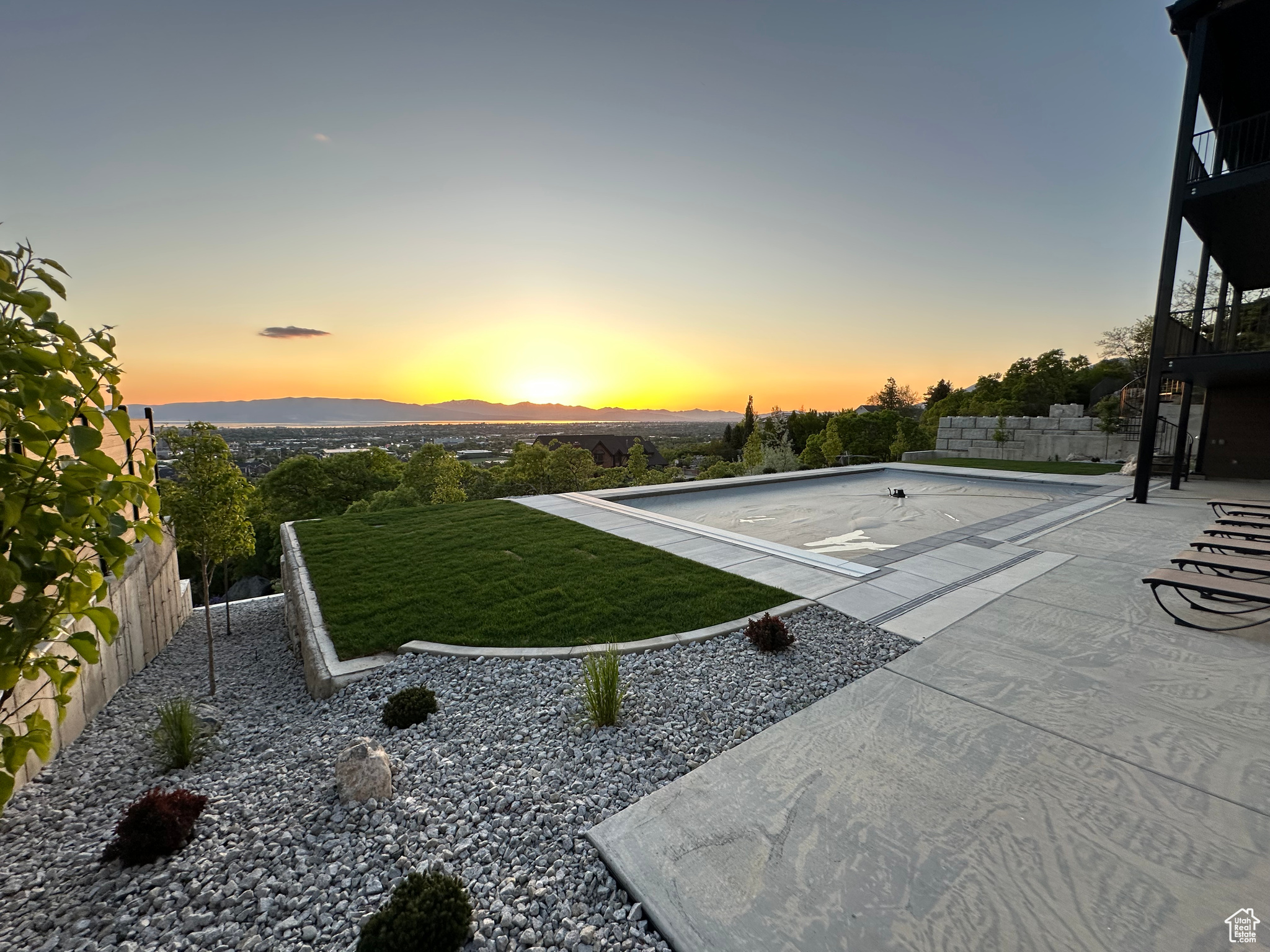 Provo, Utah 84604, United States, 5 Bedrooms Bedrooms, ,5 BathroomsBathrooms,Residential,Active,89660