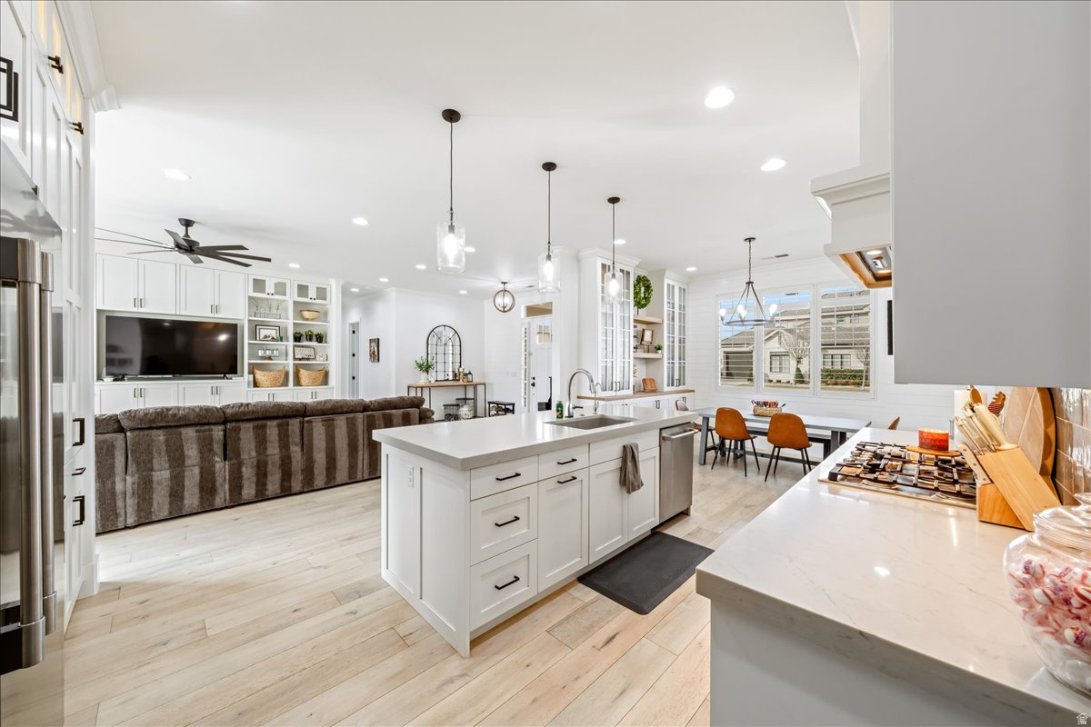 FIELDSTONE PH 5 - Residential