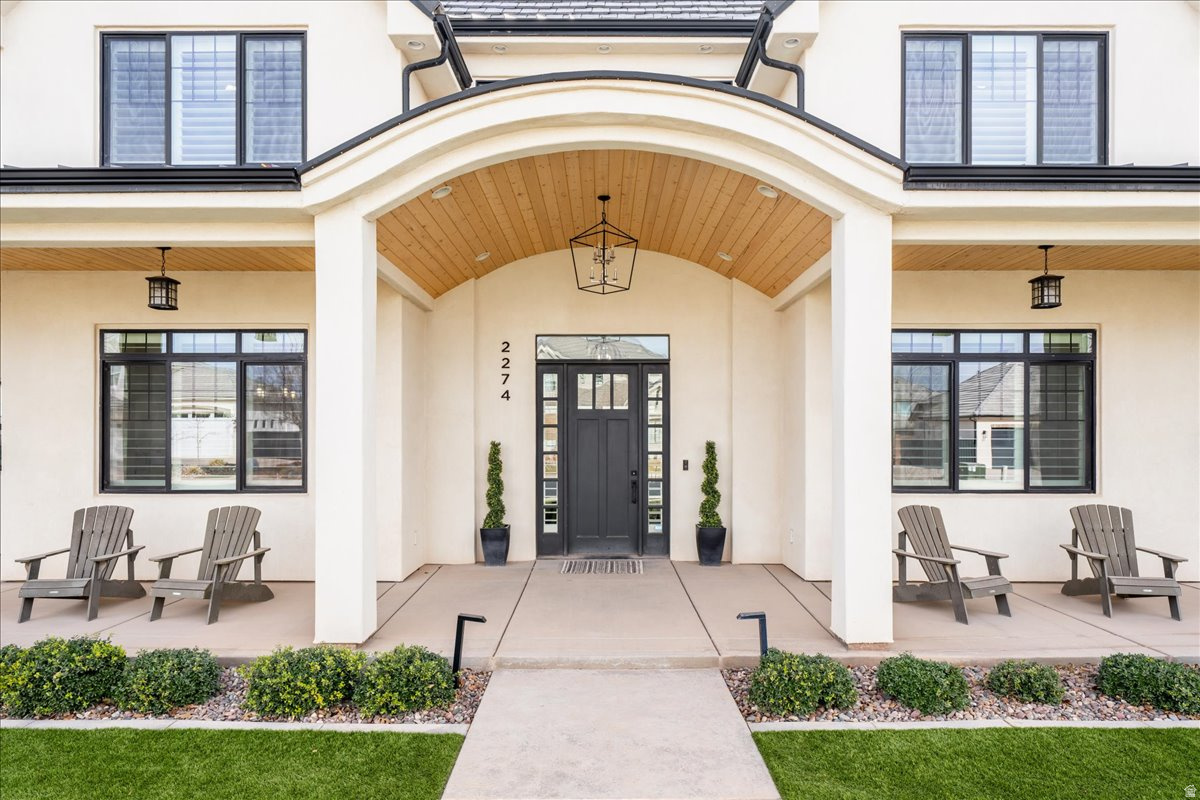 FIELDSTONE PH 5 - Residential