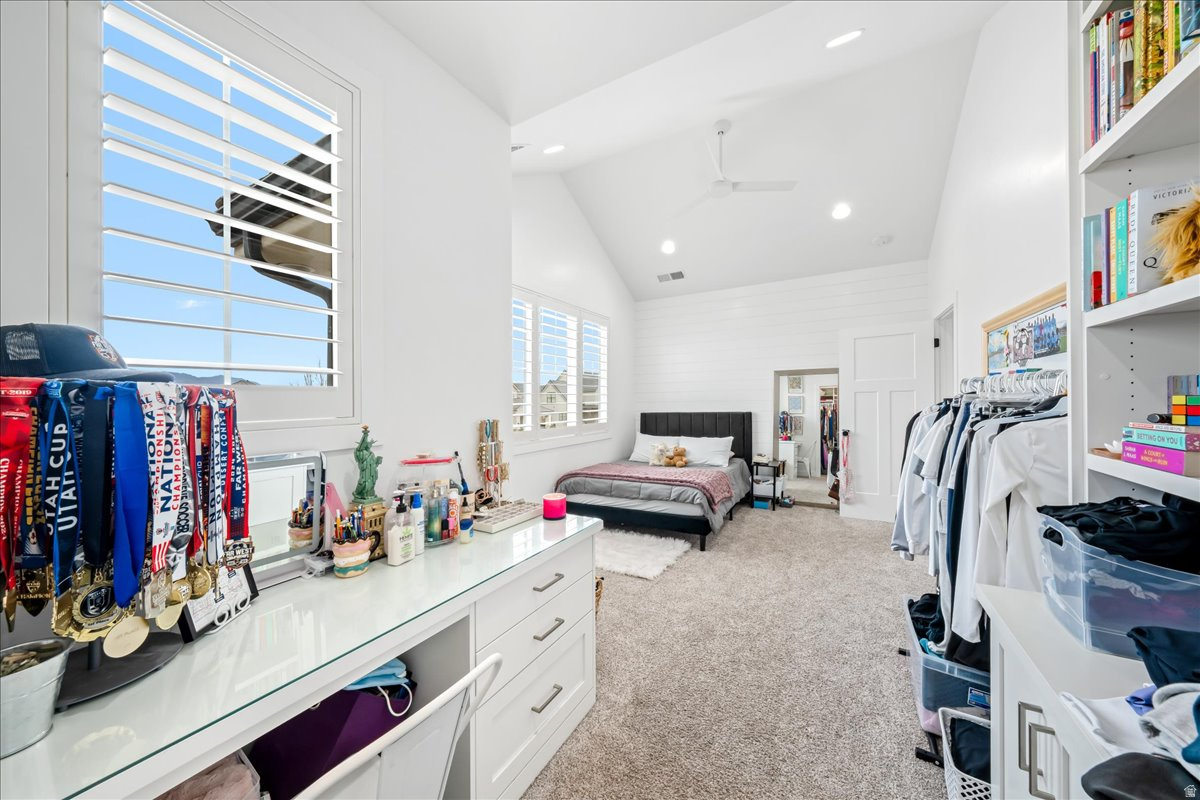 FIELDSTONE PH 5 - Residential