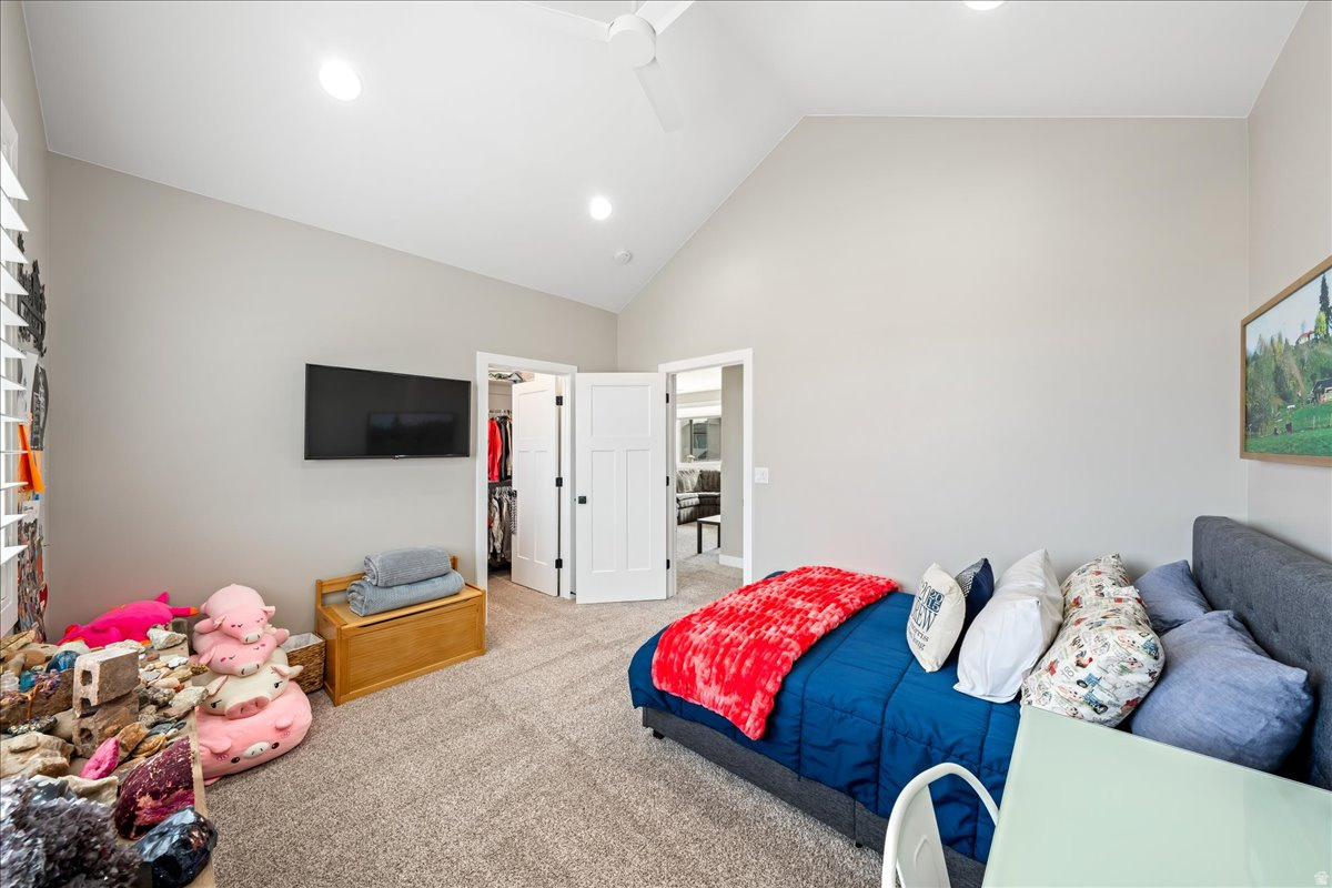 FIELDSTONE PH 5 - Residential