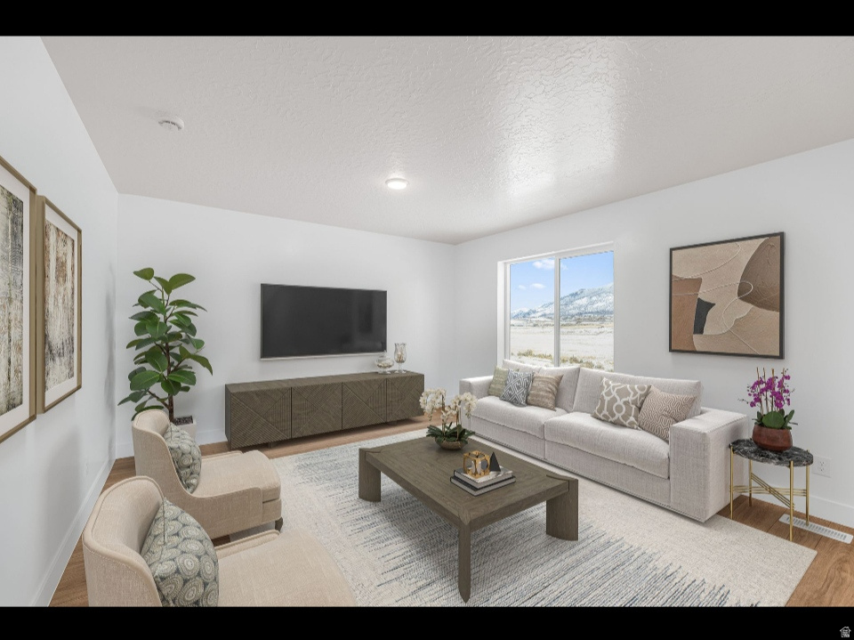 MAPLETON VILLAGE TOWN HOMES - Residential