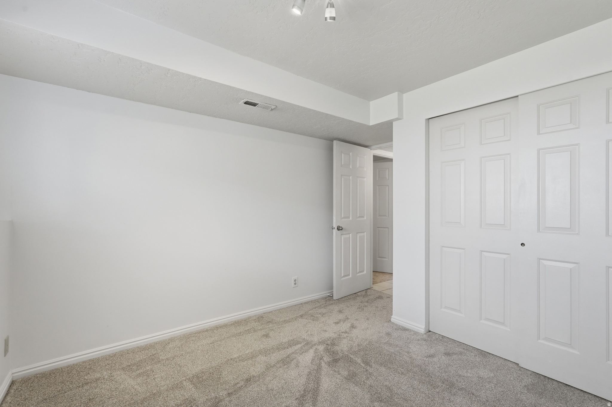 CHAPEL HILL - Residential