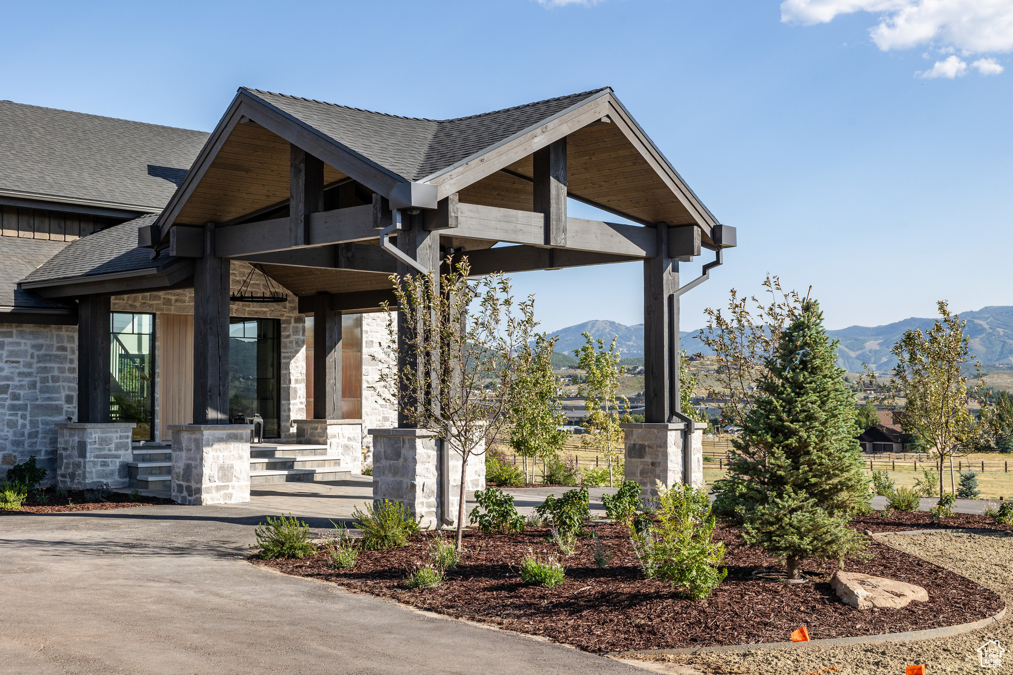 SILVER CREEK - Residential