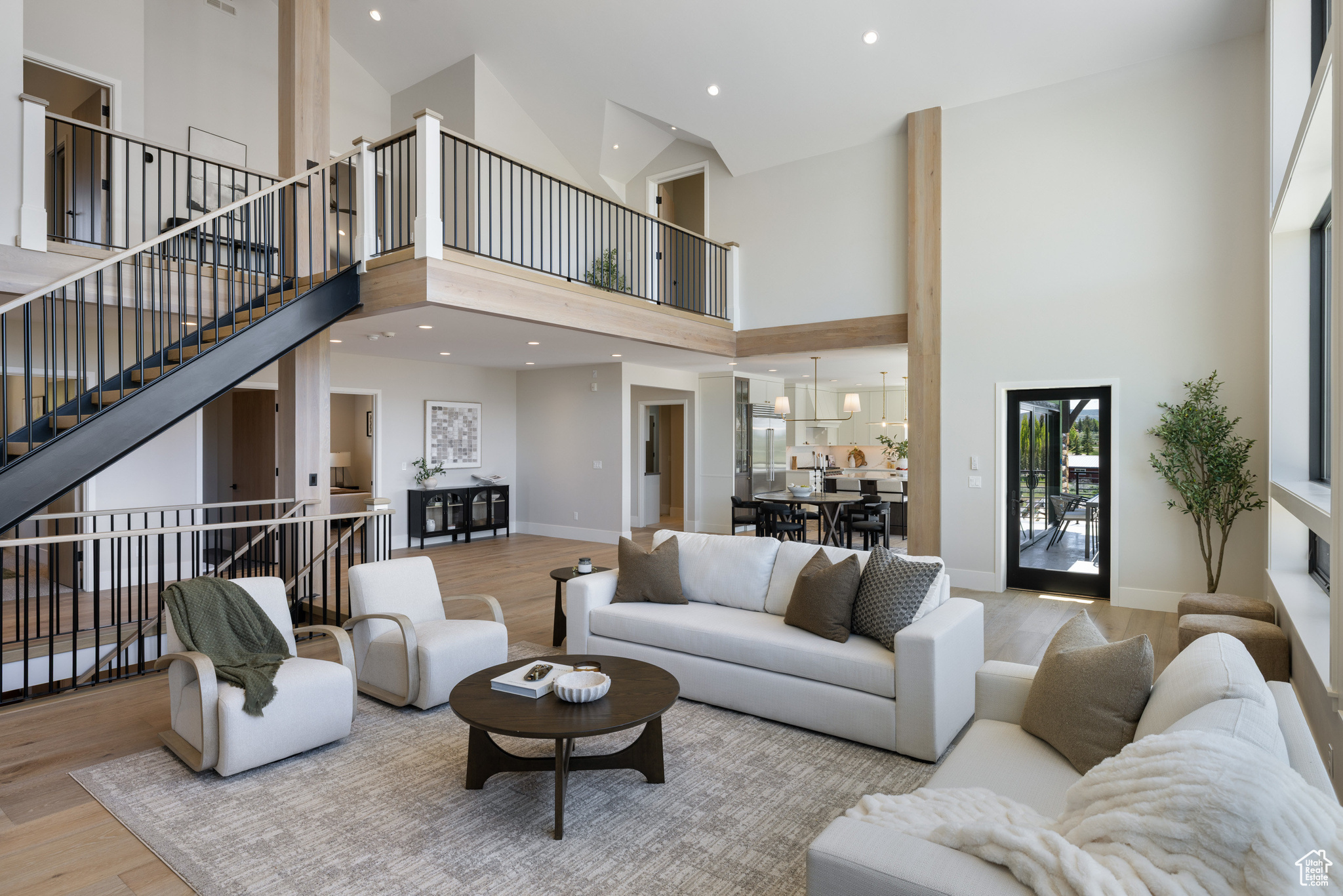 SILVER CREEK - Residential