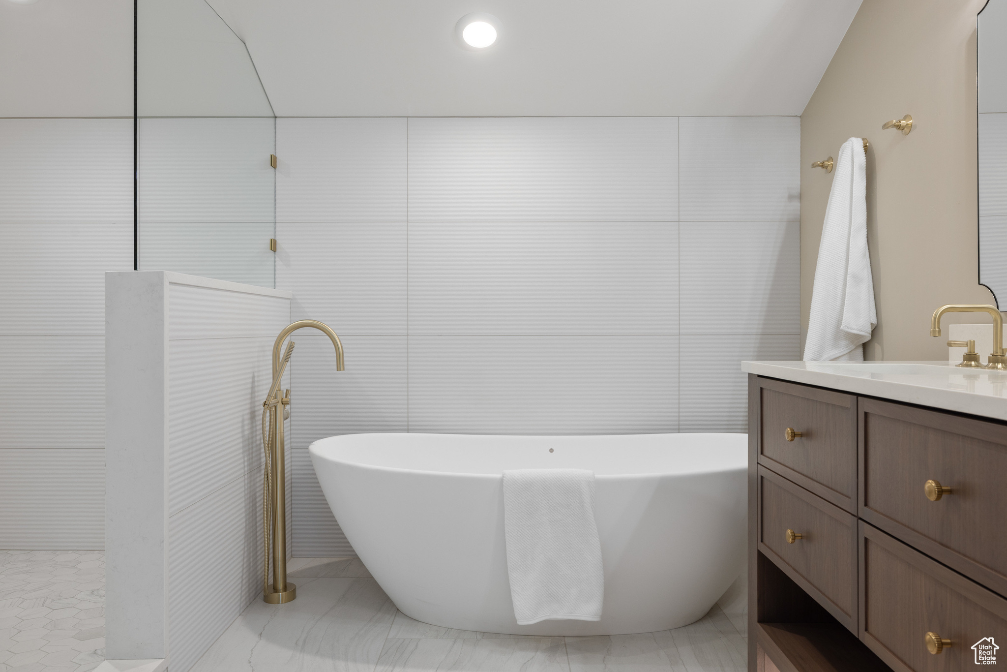 SILVER CREEK - Residential