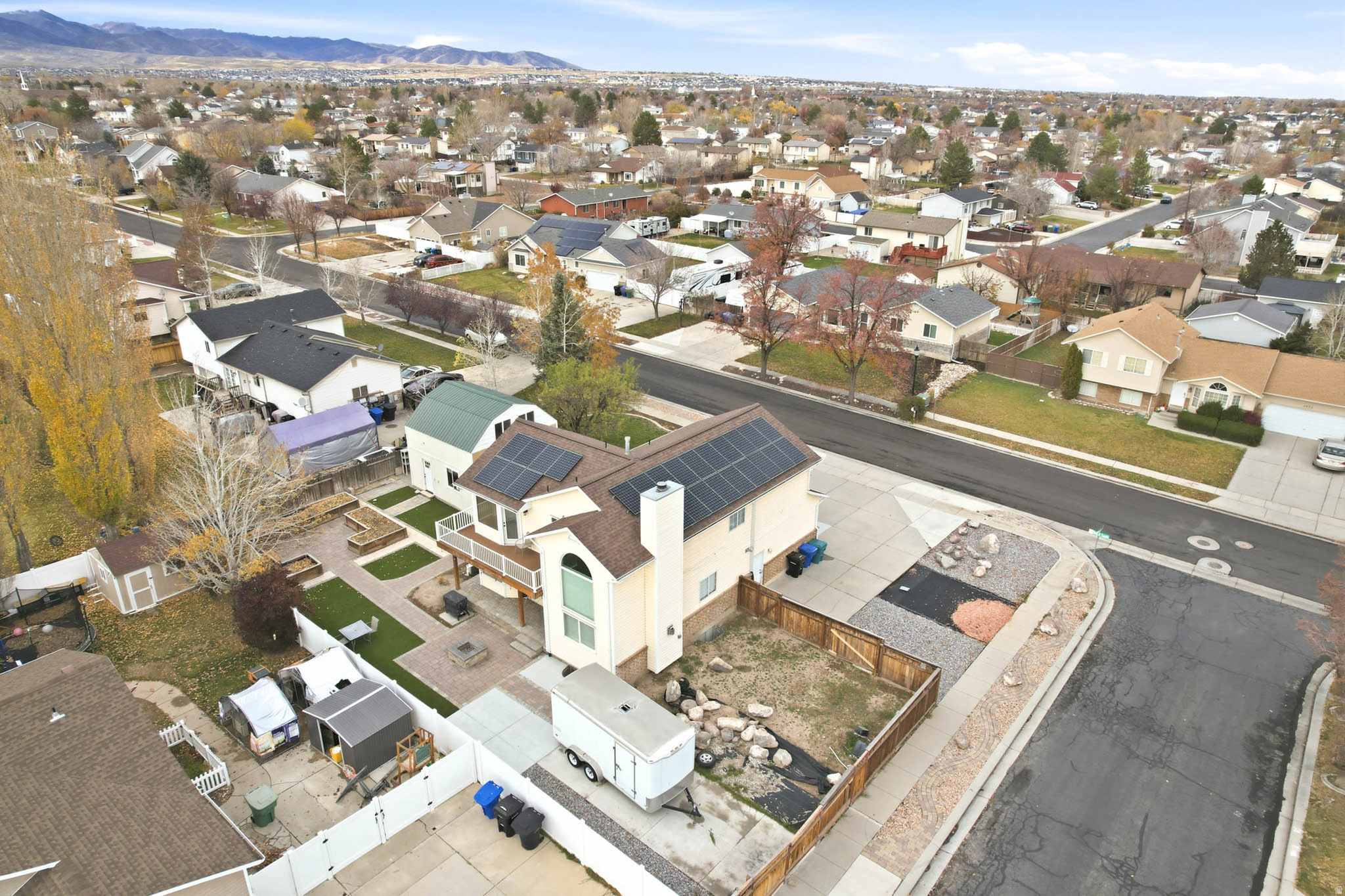 PEBBLEWOOD #1 - Residential