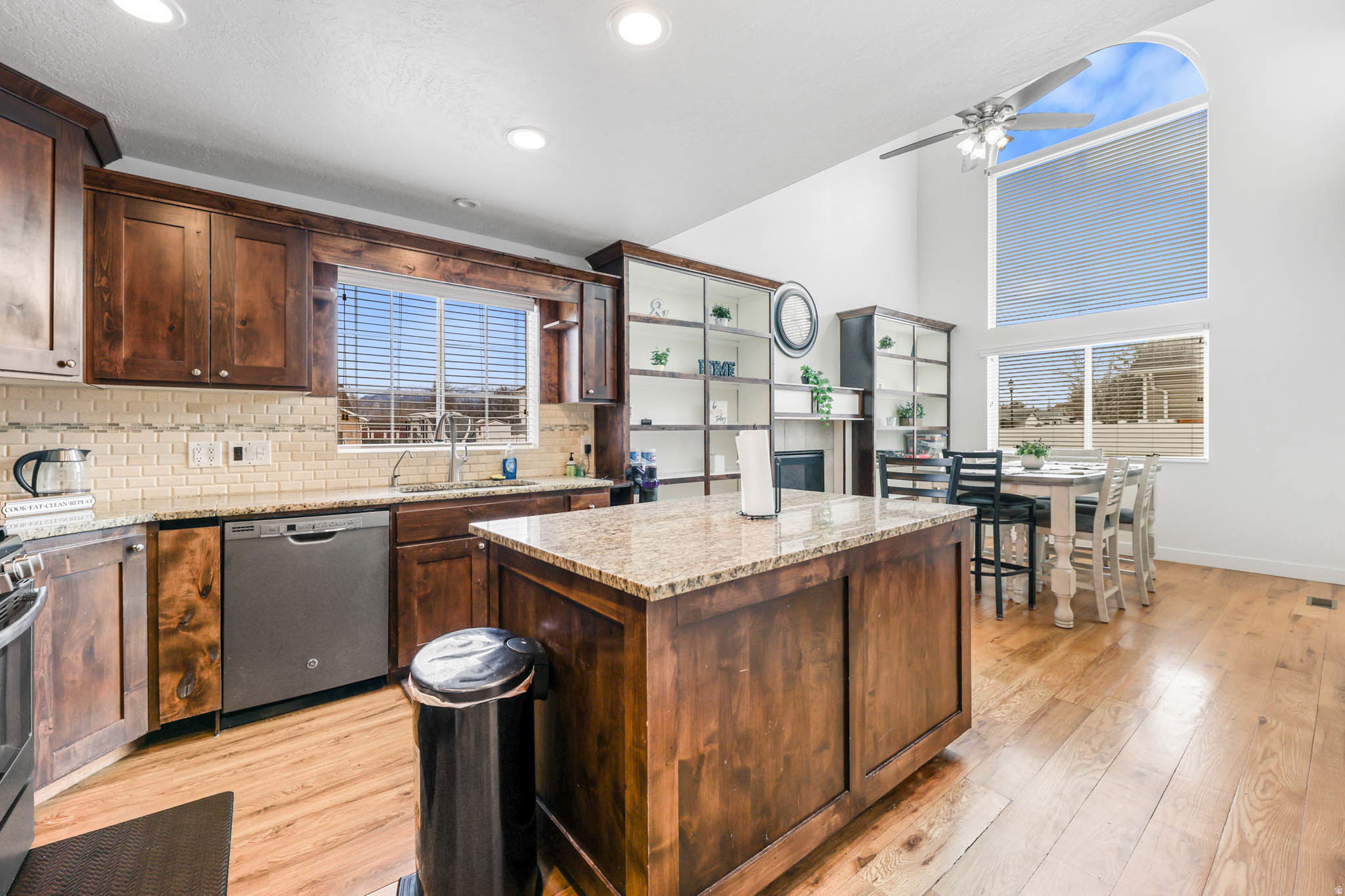 PEBBLEWOOD #1 - Residential