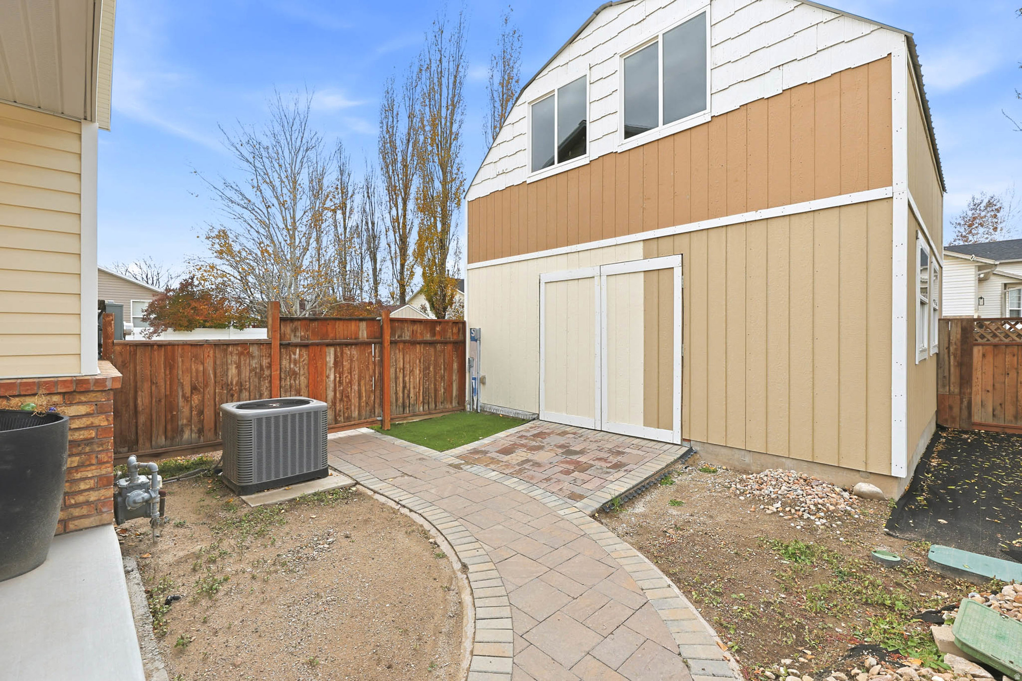 PEBBLEWOOD #1 - Residential