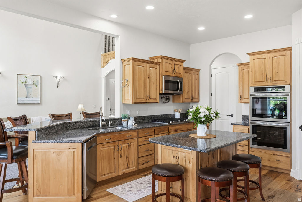 FRENCH COUNTRY ESTATES - Residential