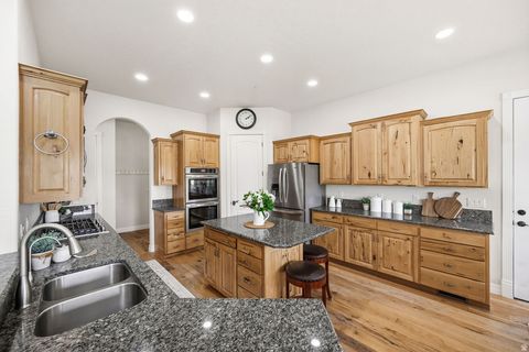 Tiny photo for 4078 W 12350 S, Payson, UT 84651 (MLS # 2156855)