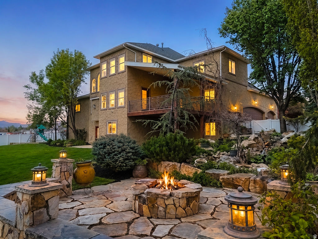 FRENCH COUNTRY ESTATES - Residential