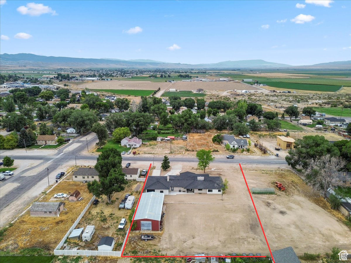 YOUNG PROPERTY - Residential