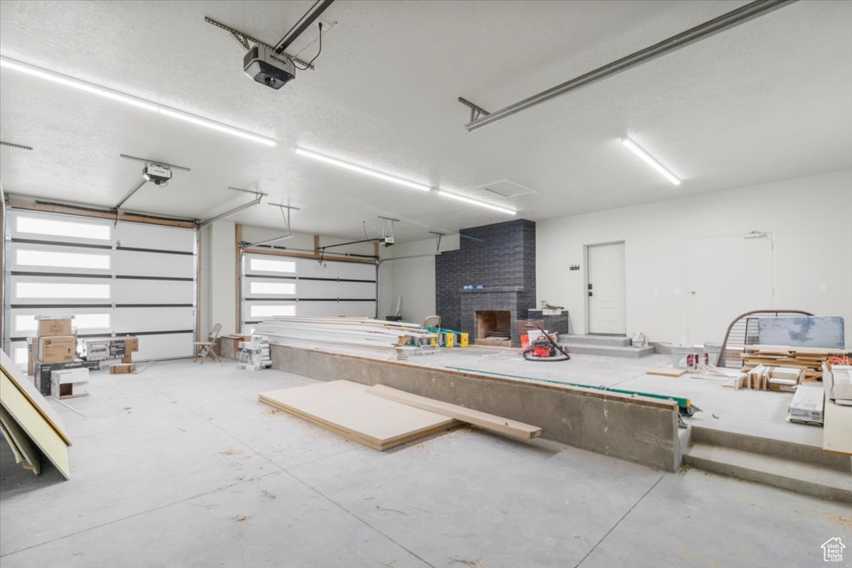 YOUNG PROPERTY - Residential