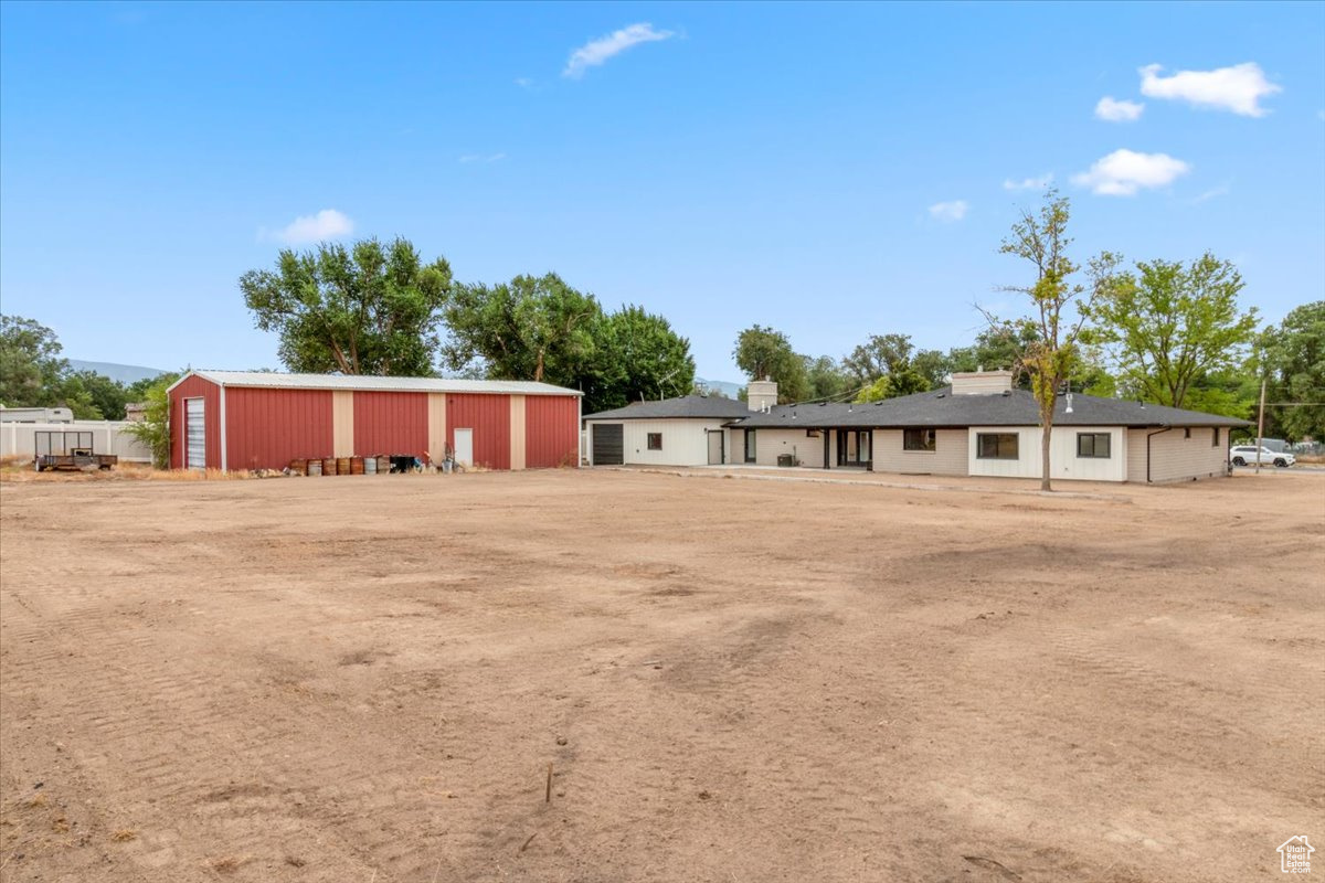 YOUNG PROPERTY - Residential