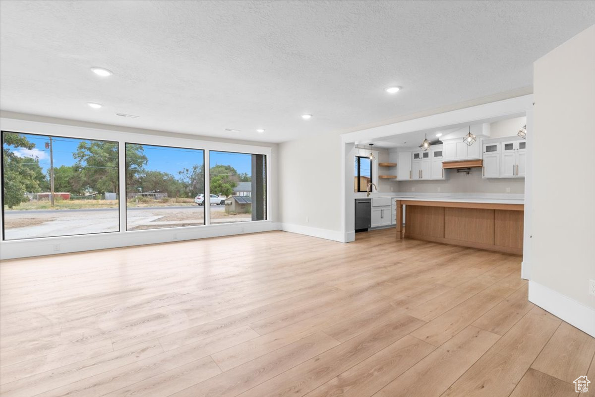 YOUNG PROPERTY - Residential