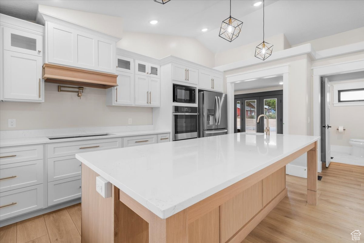 YOUNG PROPERTY - Residential