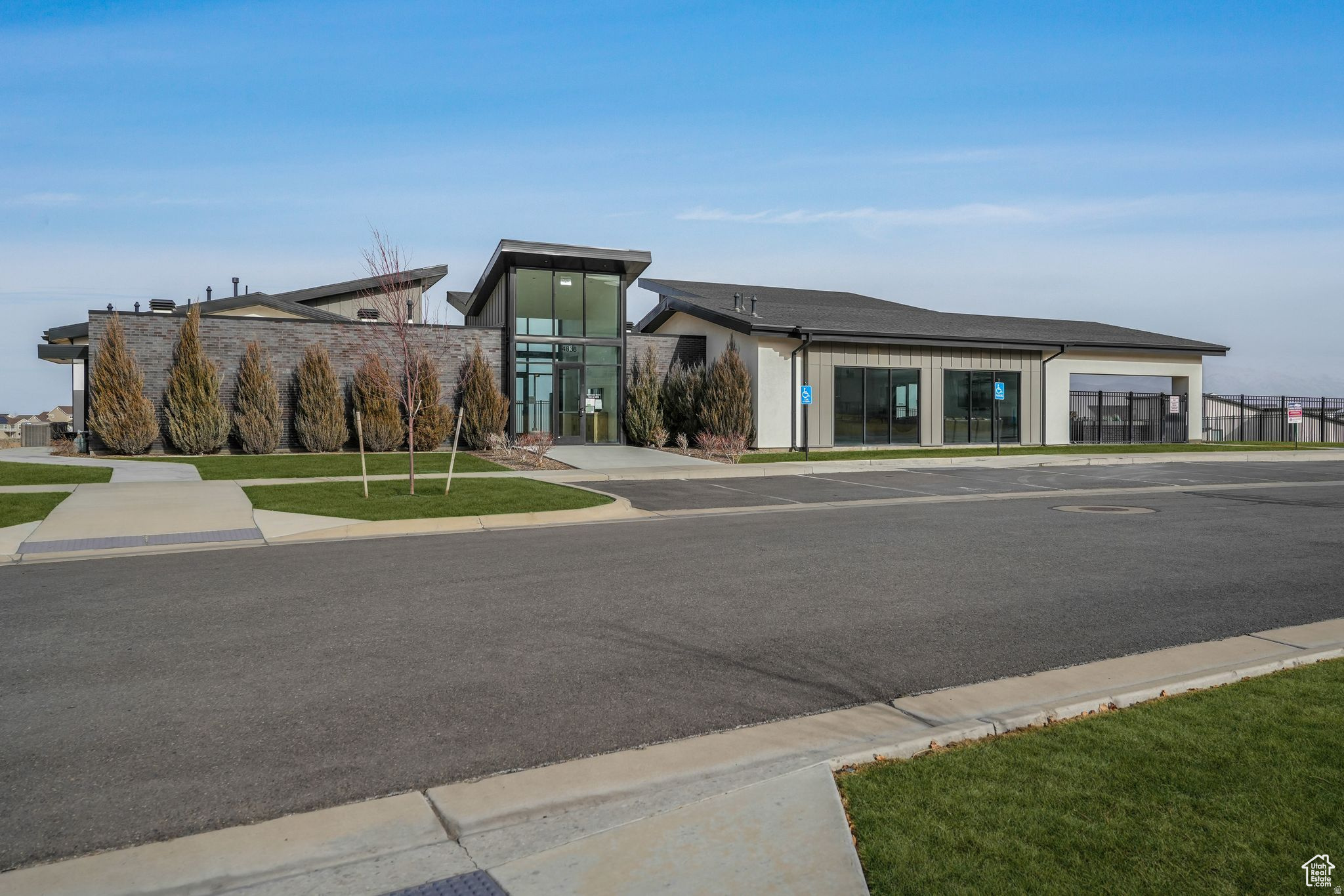 JUNIPER BEND - Residential