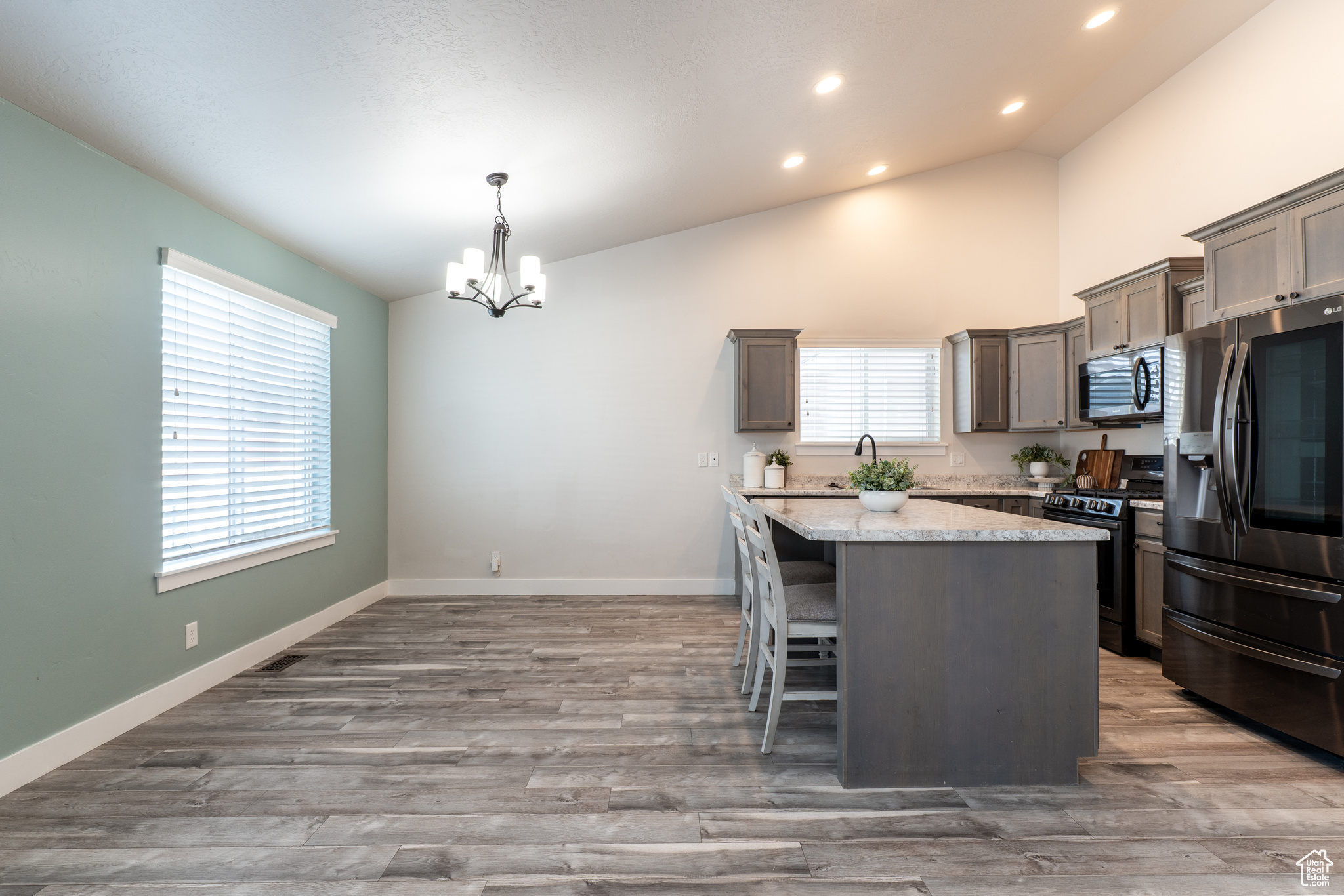 215 S Dusky Dr, Grantsville, Utah image 11