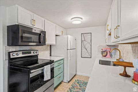 Tiny photo for 80 N 400 E #G2, American Fork, UT 84003 (MLS # 2115760)