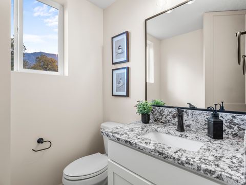 Tiny photo for 345 E 100 S, Santaquin, UT 84655 (MLS # 2114120)