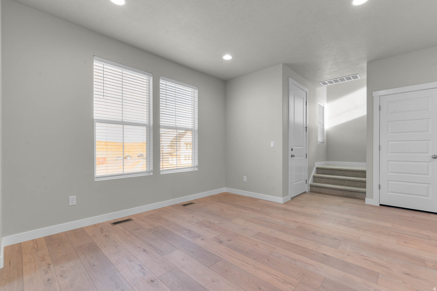 TERRAINE TOWNS 171 - Residential