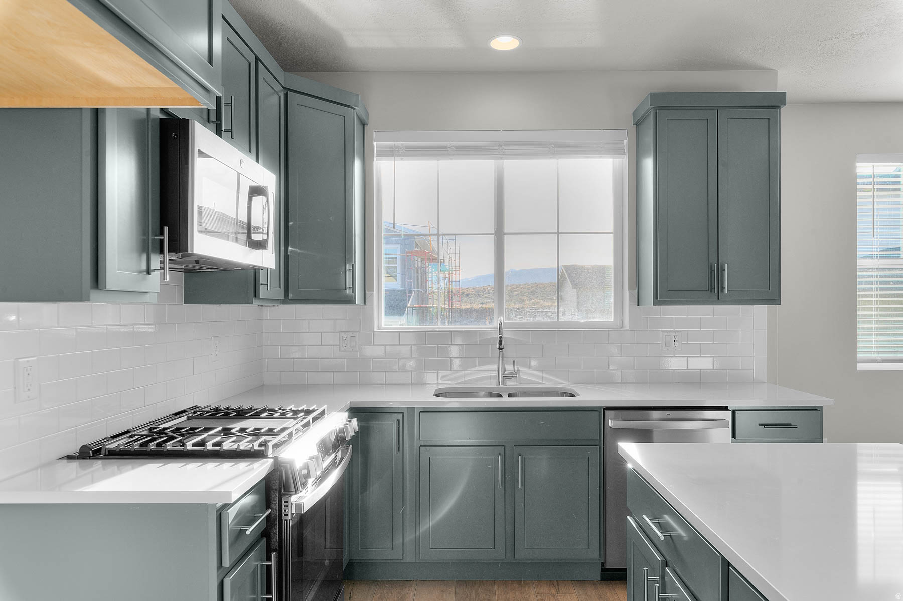 TERRAINE TOWNS 171 - Residential