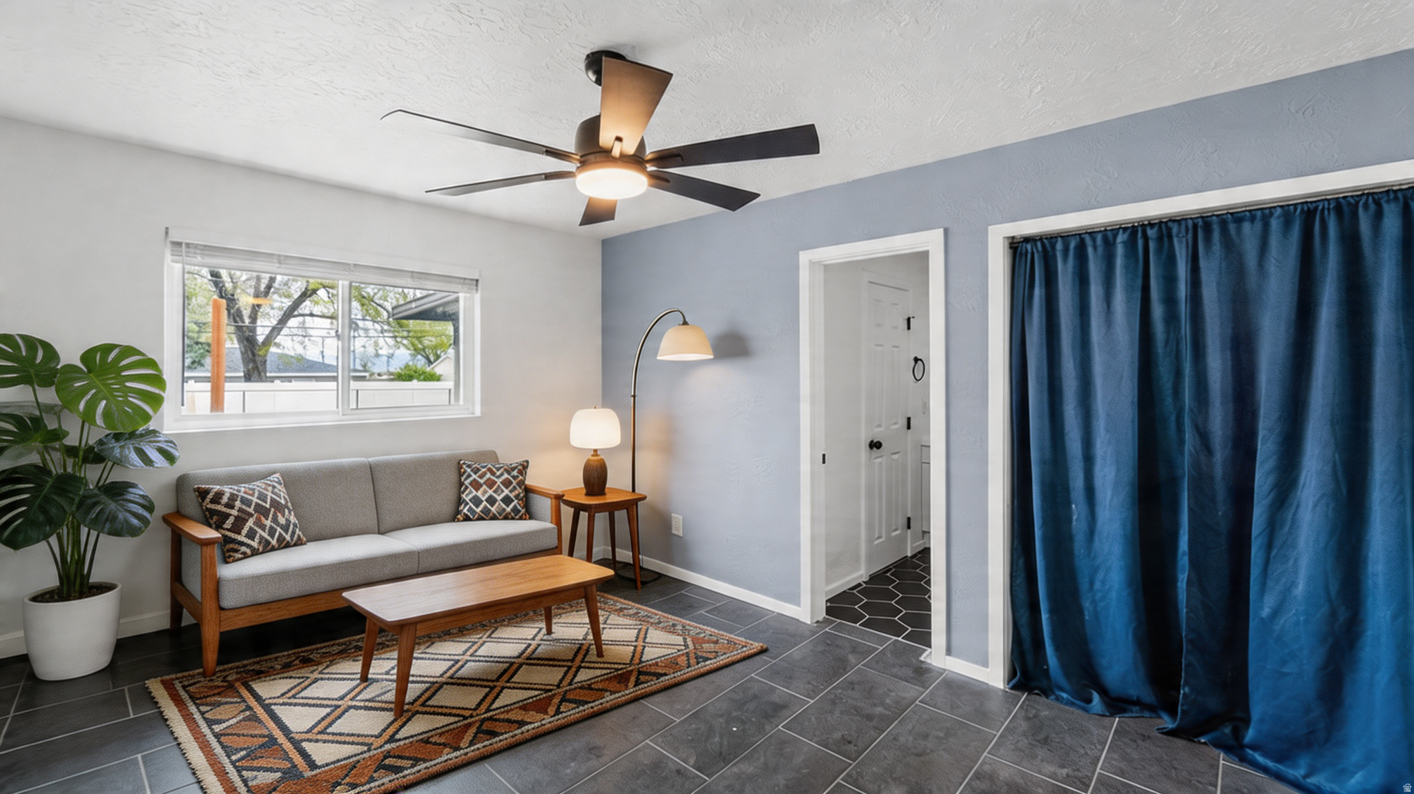 HOFFMAN HEIGHTS #11 - Residential