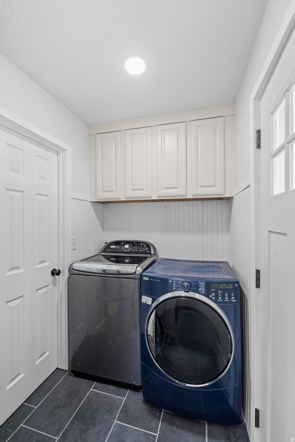 HOFFMAN HEIGHTS #11 - Residential