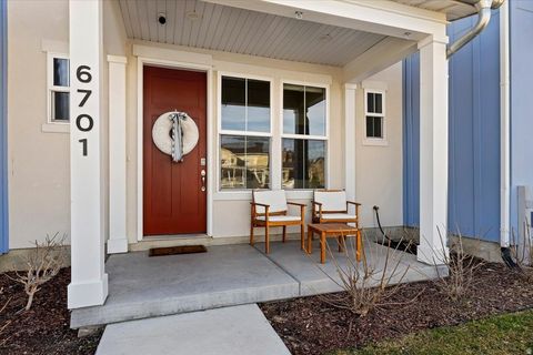 Tiny photo for 6701 W LAKE AVE, South Jordan, UT 84009 (MLS # 2143988)