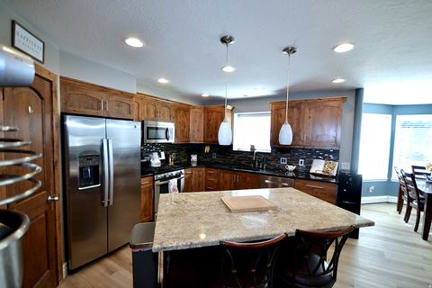 Tiny photo for 2765 E 7825 S, South Weber, UT 84405 (MLS # 2151502)