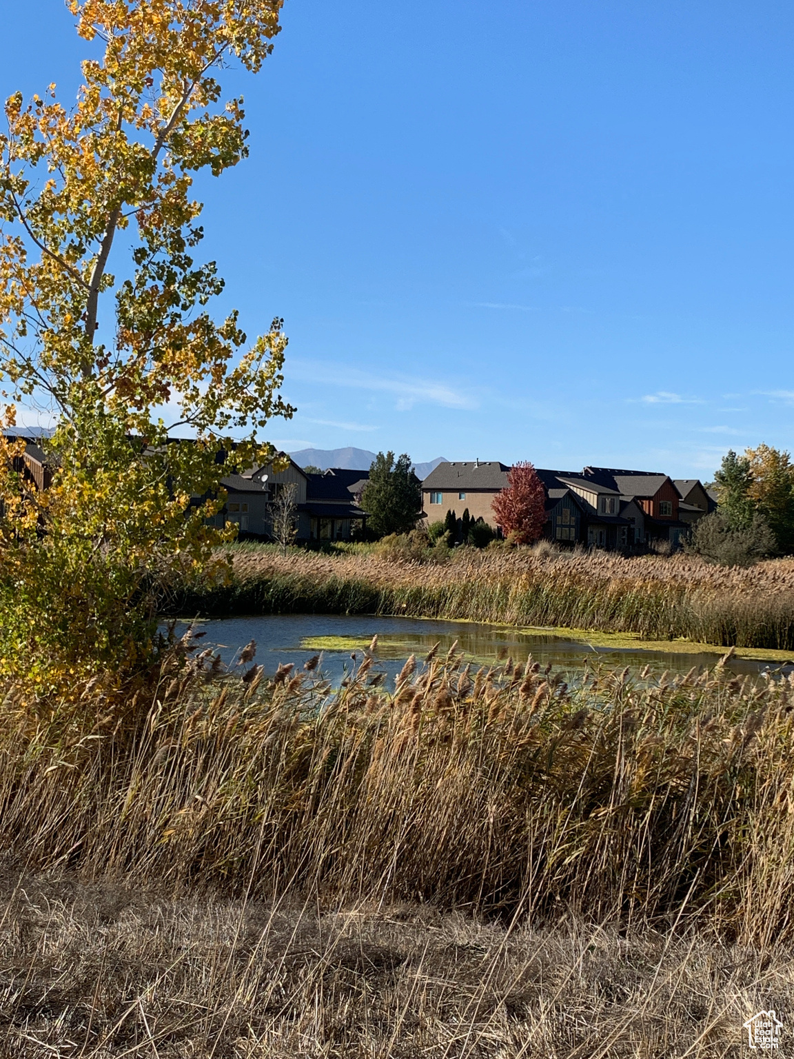 RIVERWALK - Residential