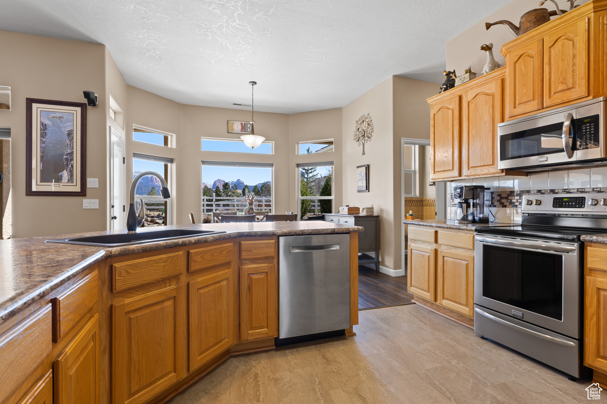 846 S 800, New Harmony, Utah image 18