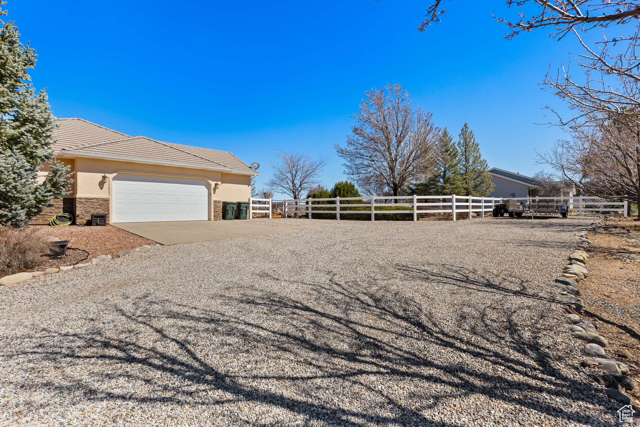 846 S 800, New Harmony, Utah image 42