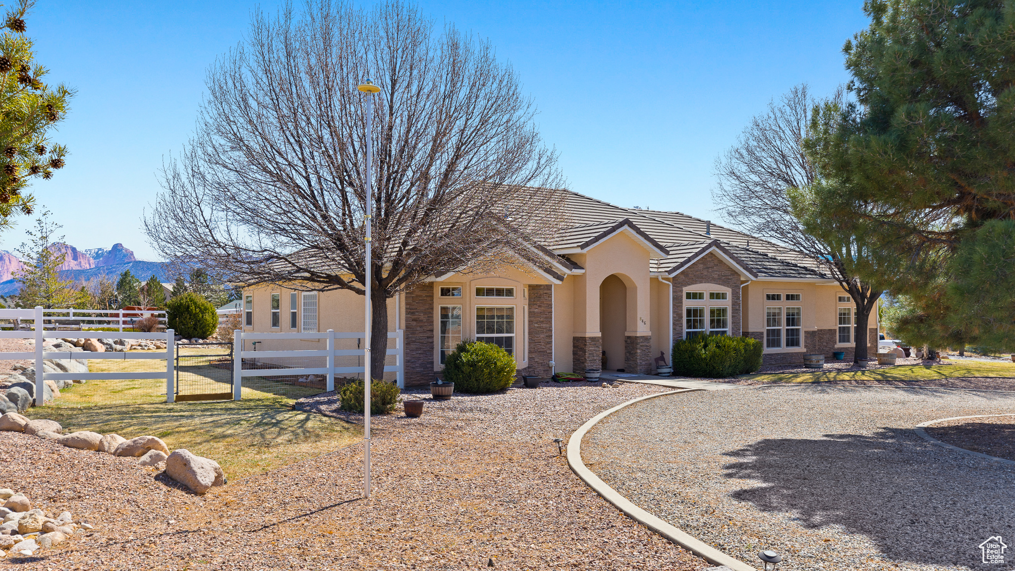 846 S 800, New Harmony, Utah image 10