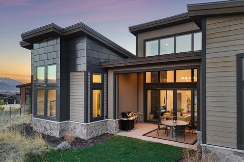 Tiny photo for 832 N BURRO PEAK CIR #MVV-10, Heber City, UT 84032 (MLS # 2146780)