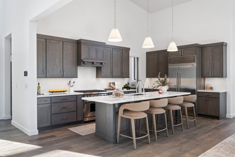 Tiny photo for 832 N BURRO PEAK CIR #MVV-10, Heber City, UT 84032 (MLS # 2146780)