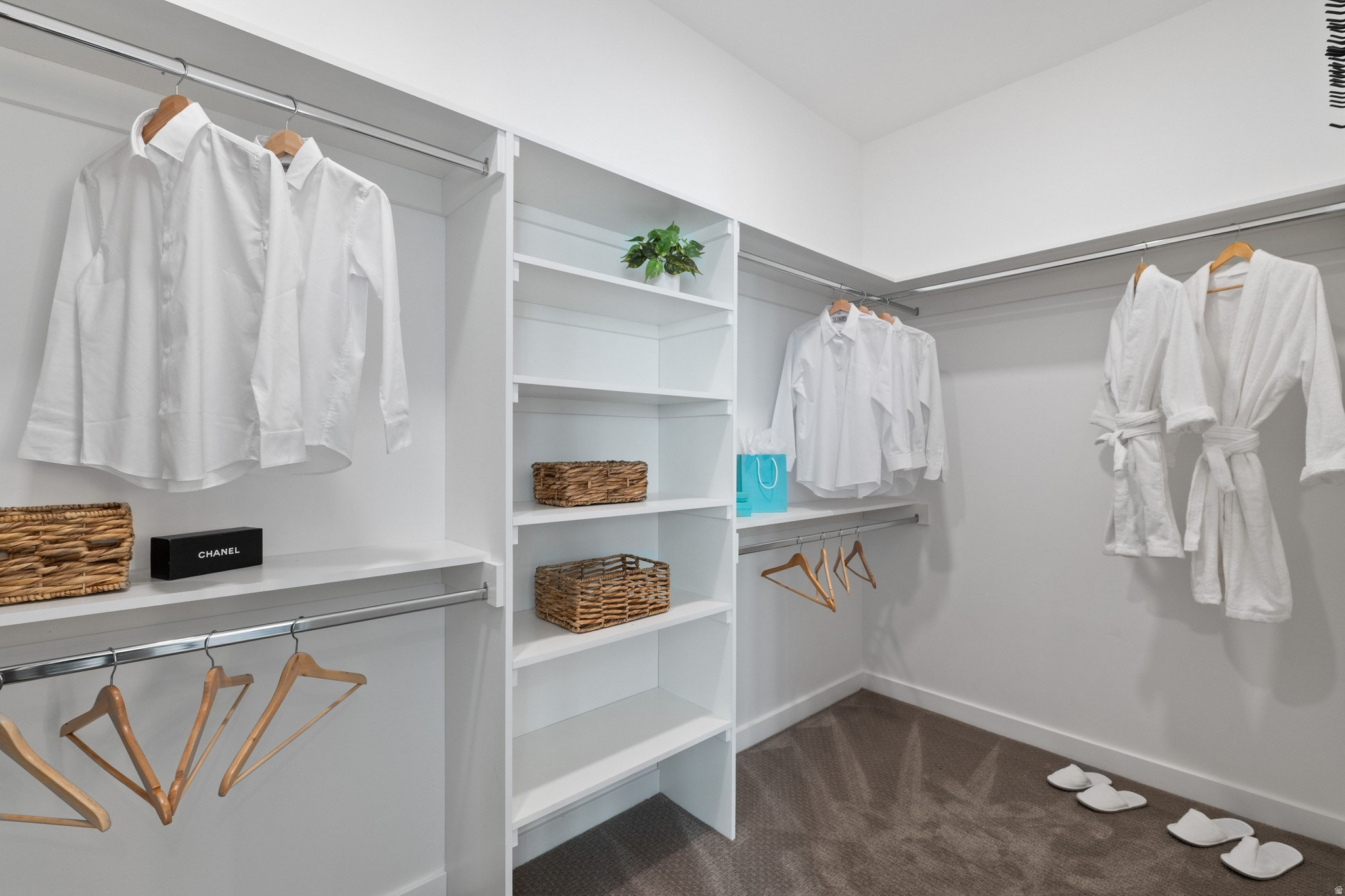 RED LEDGES - Residential