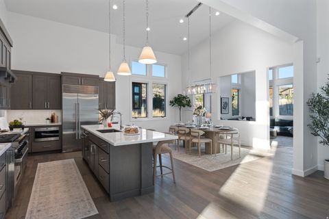 Tiny photo for 832 N BURRO PEAK CIR #MVV-10, Heber City, UT 84032 (MLS # 2146780)