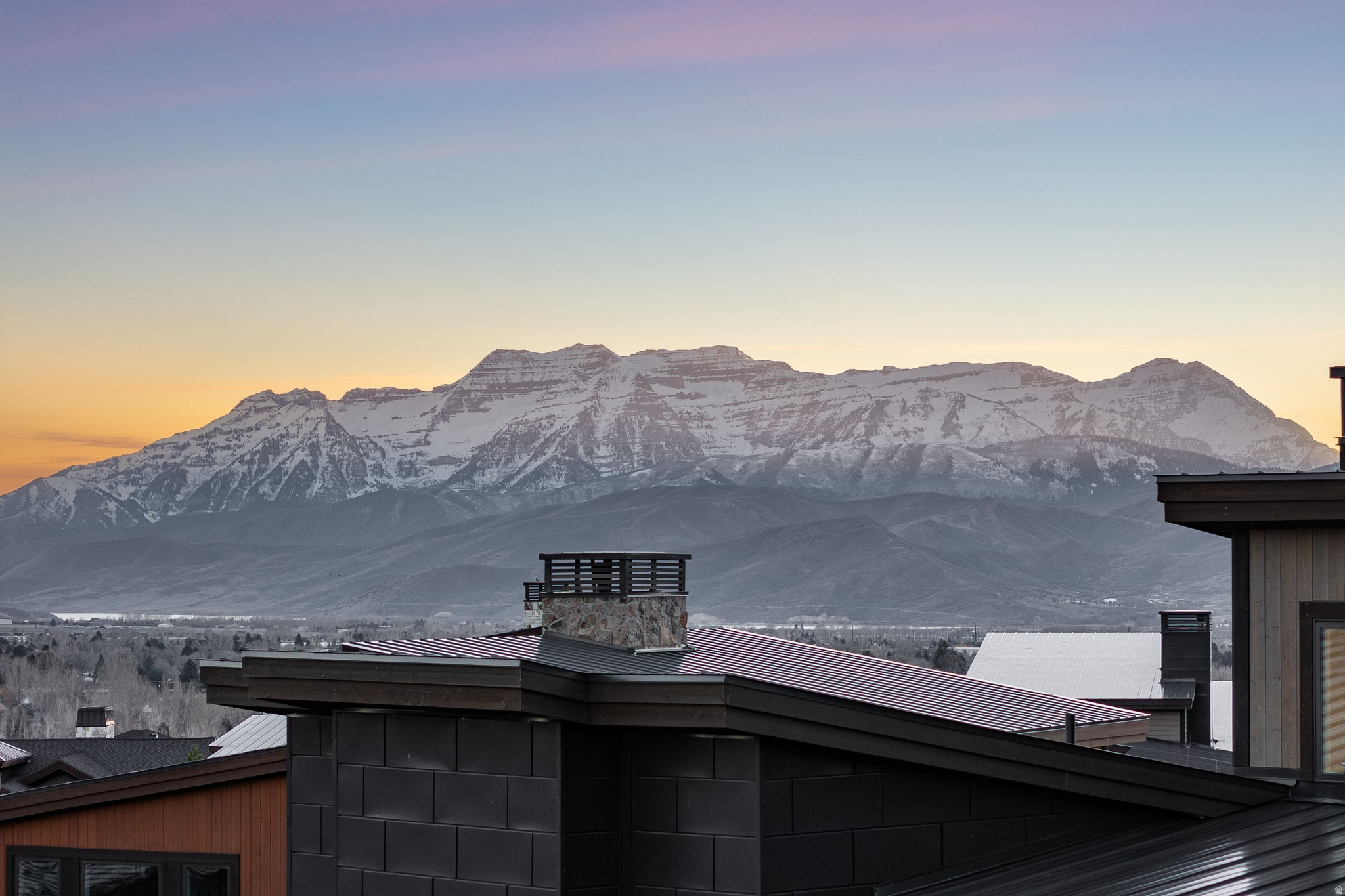 RED LEDGES - Residential