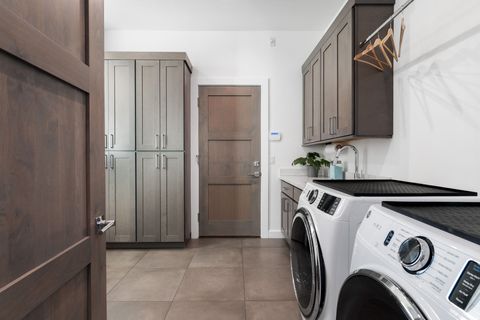 Tiny photo for 832 N BURRO PEAK CIR #MVV-10, Heber City, UT 84032 (MLS # 2146780)