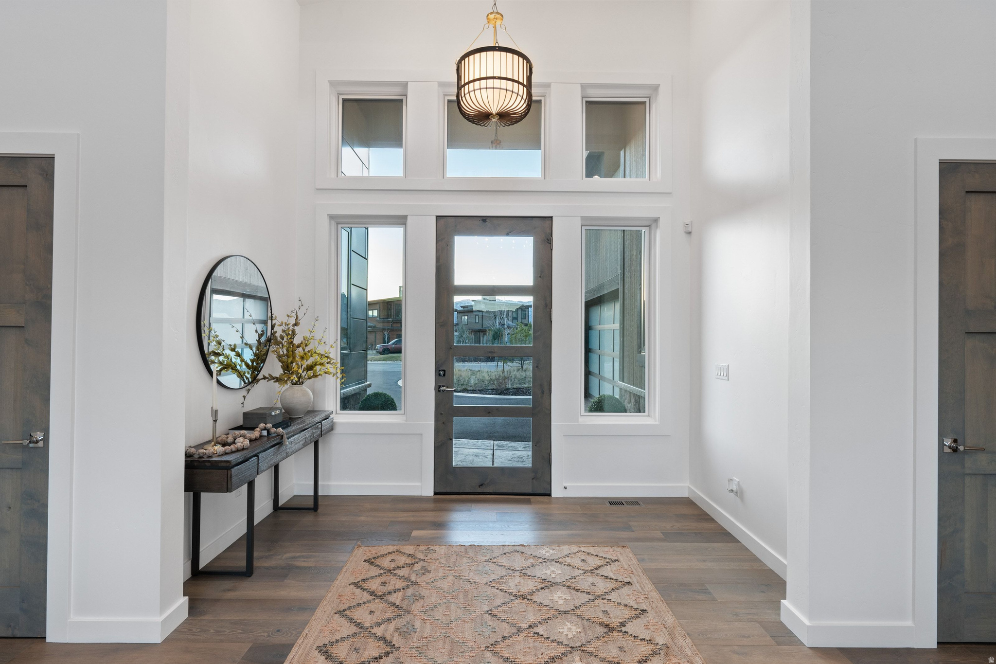 RED LEDGES - Residential