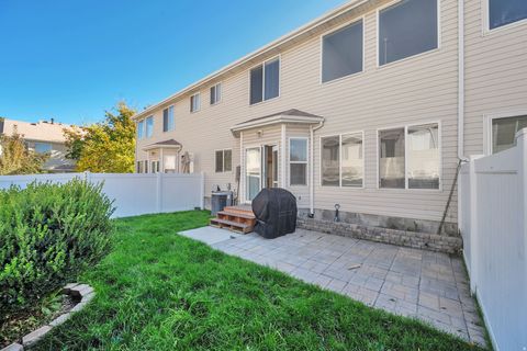 Tiny photo for 4112 W 4645 S, West Valley City, UT 84120 (MLS # 2130189)