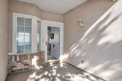 Tiny photo for 4112 W 4645 S, West Valley City, UT 84120 (MLS # 2130189)