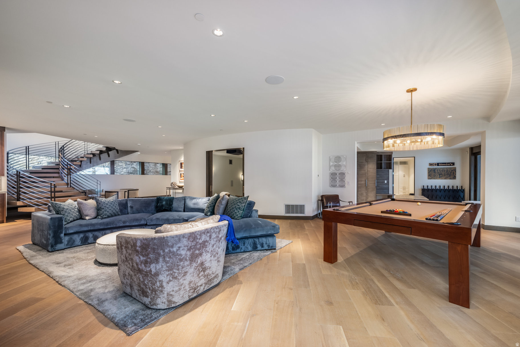 COLONY AT WHITE PINE - Residential